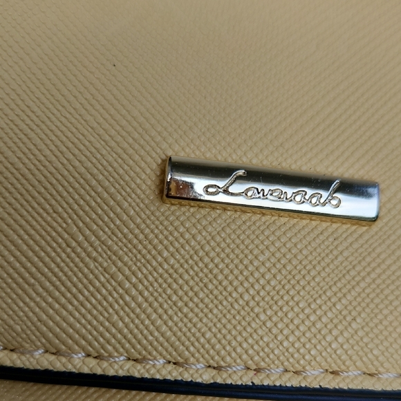Lovevook Yellow Wristlet Clutch NWOT - Picture 6 of 7